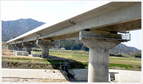 道路伸縮目地部排水枡